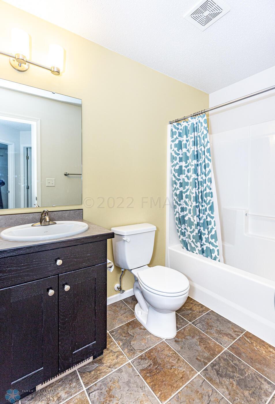 Upper Full Bath