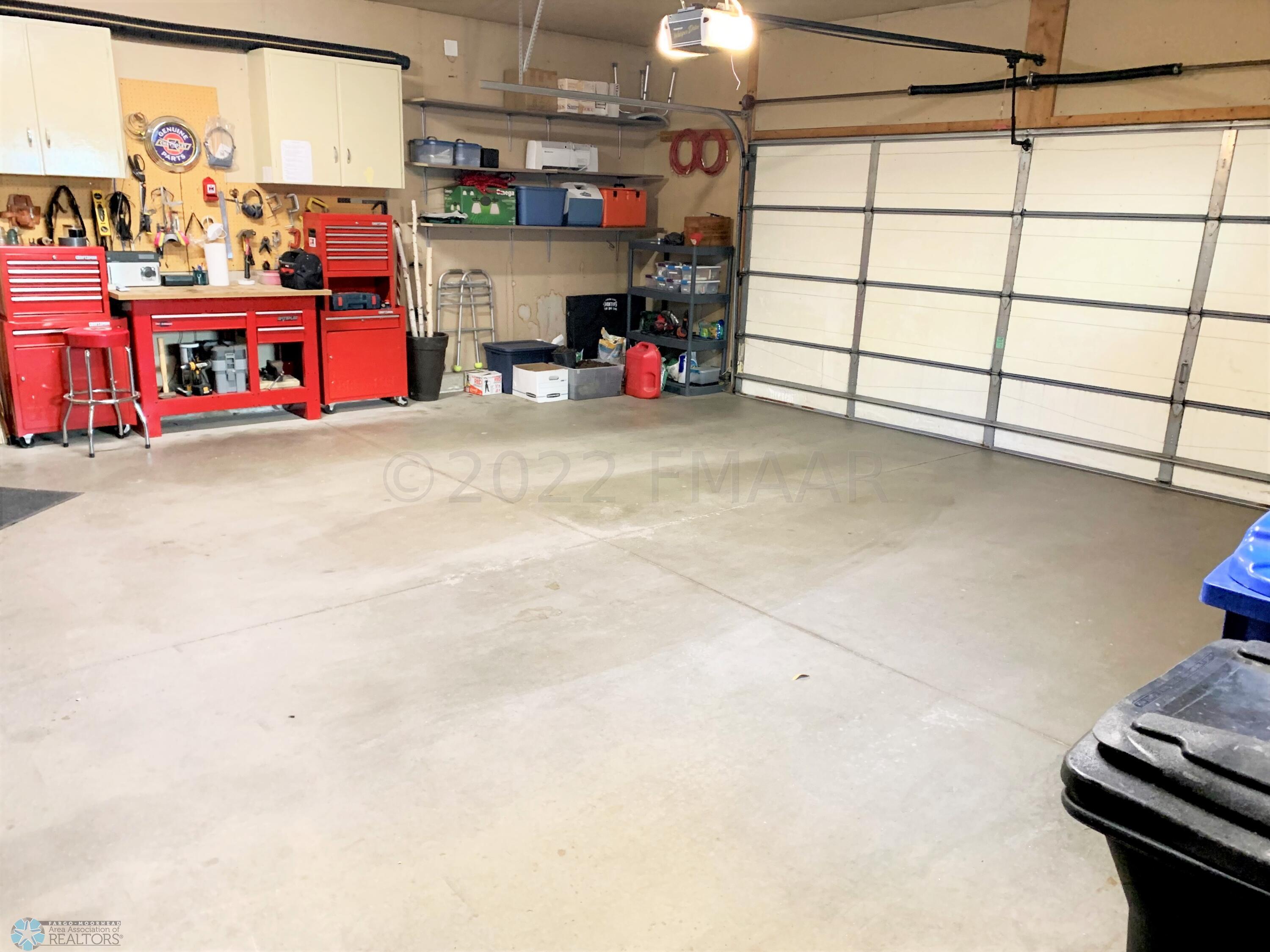 P Garage 2