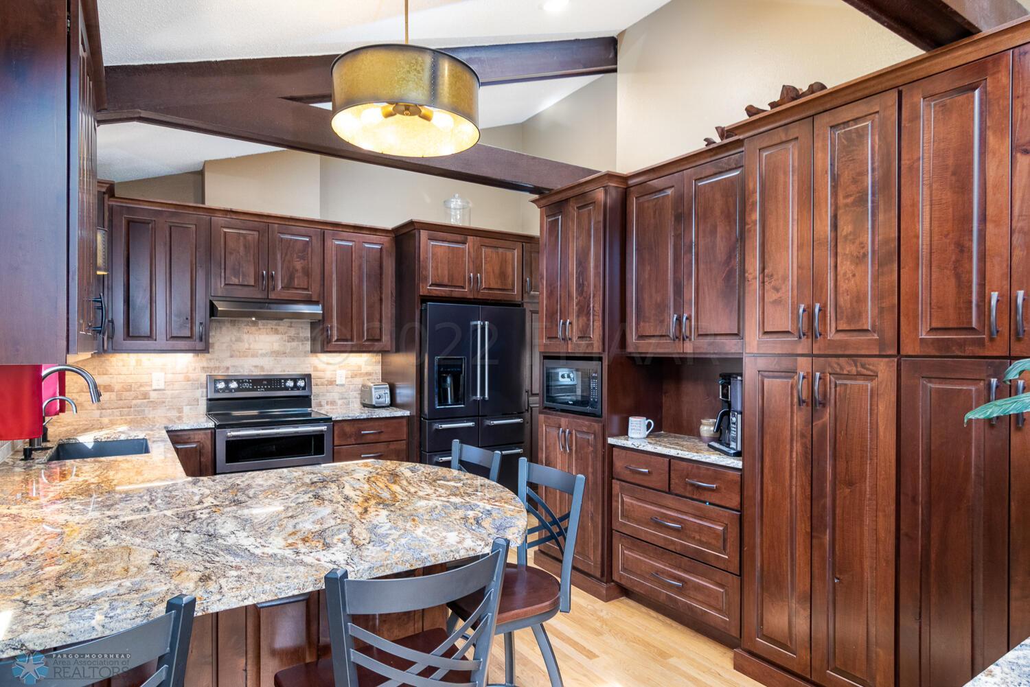 Kitchen Wide