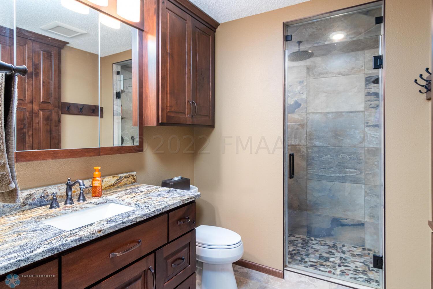 Bathroom Wide