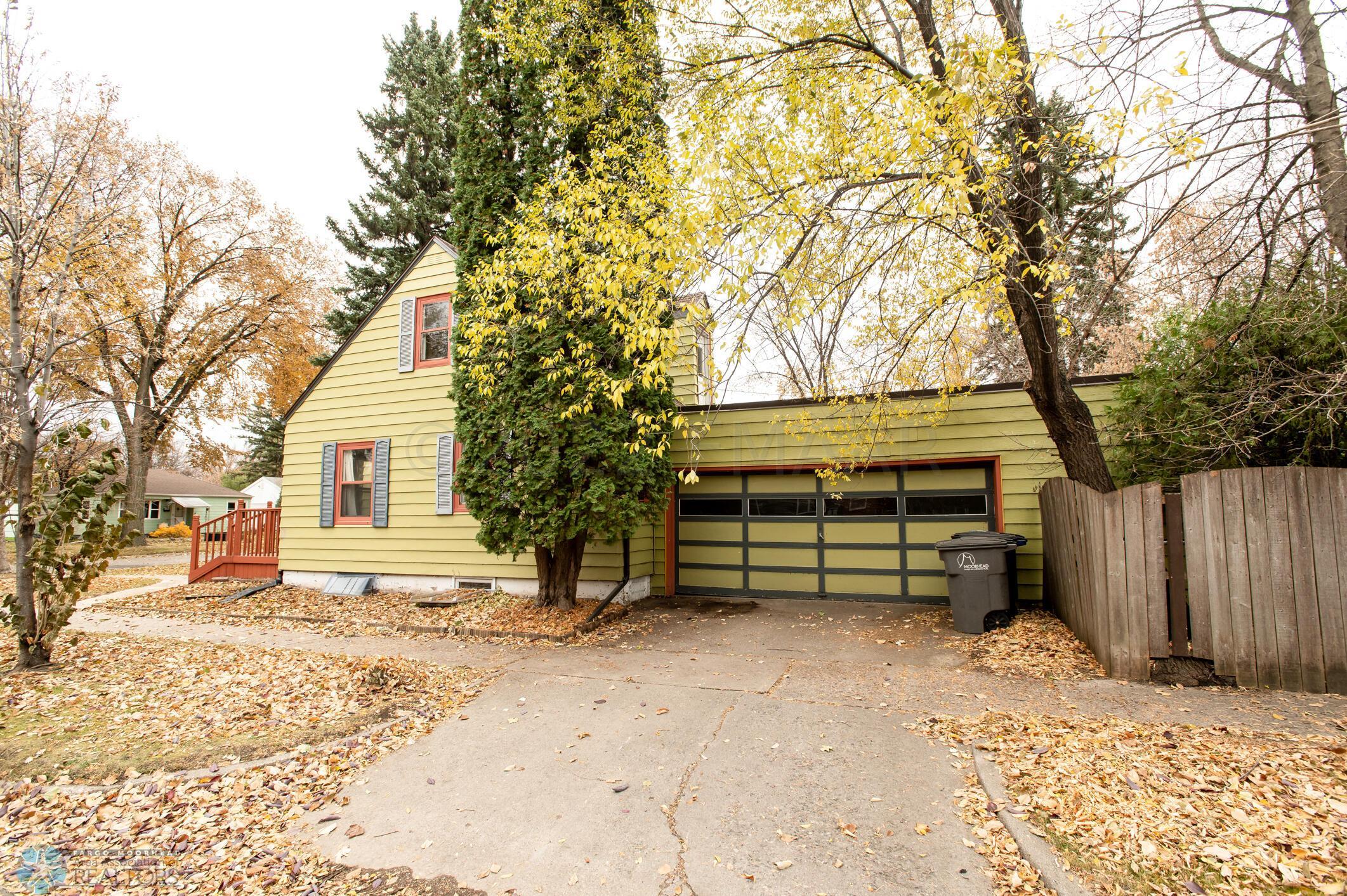 Driveway & Garage