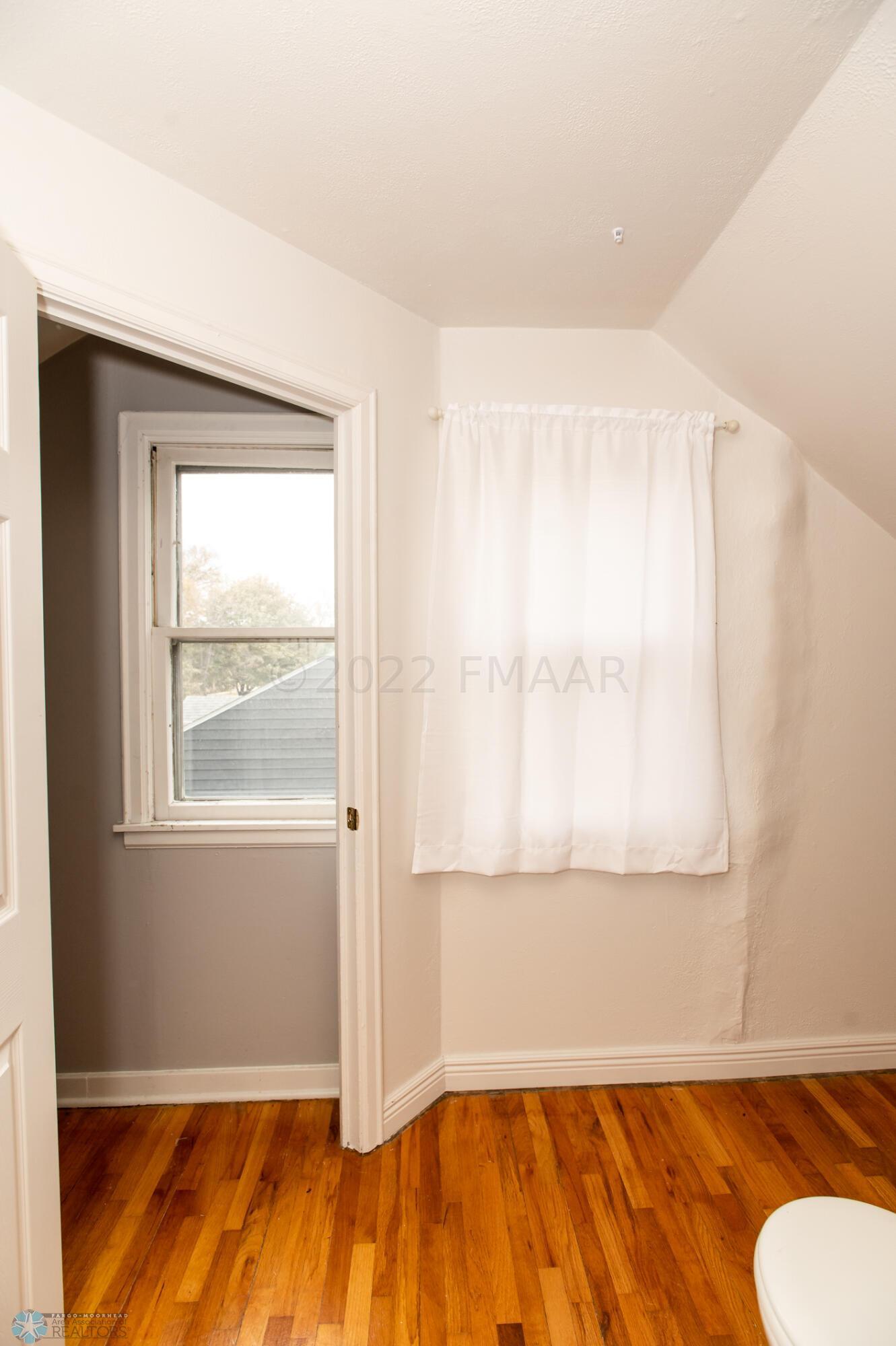 Upper Bathroom