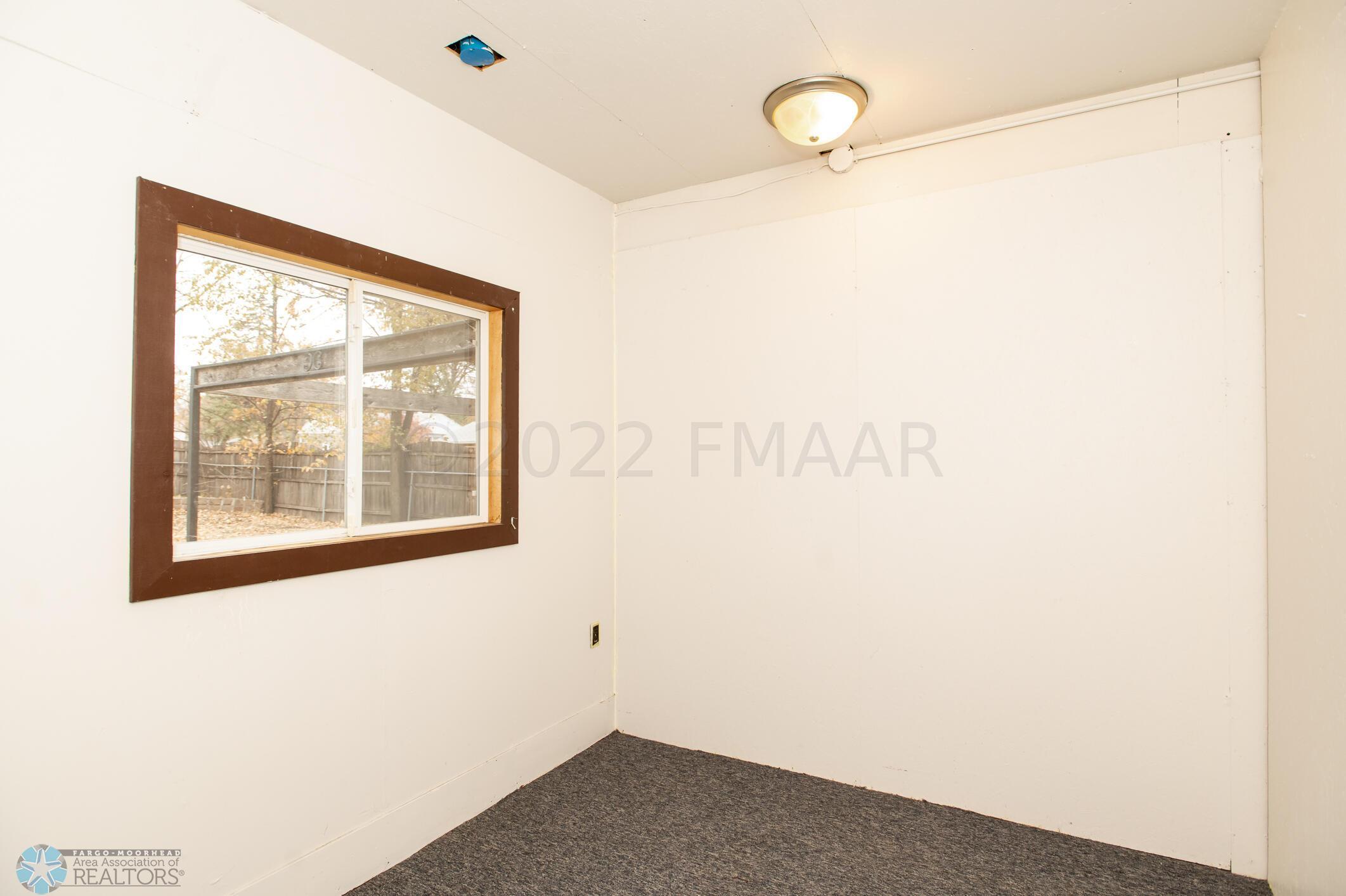 Upper Level Bonus Room