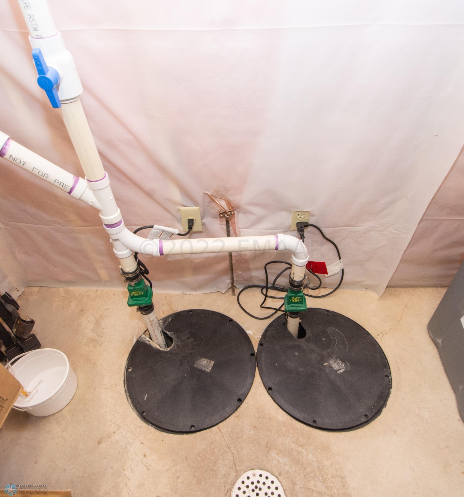 Utility Room - 2 sump pumps