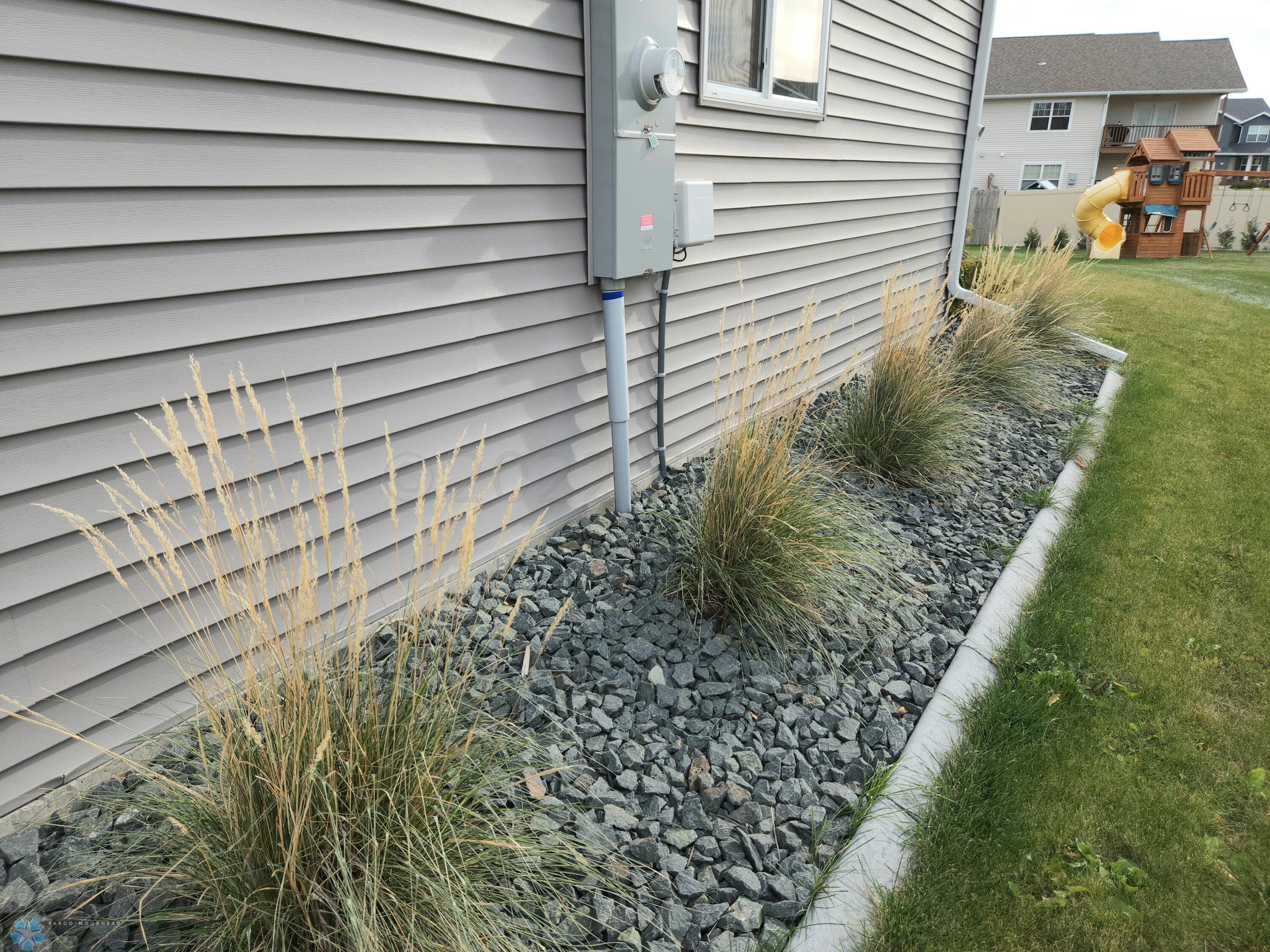 Side Landscaping