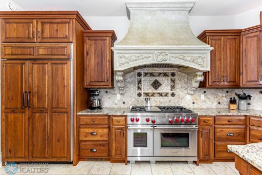 6010 SILVERLEAF Drive S, Fargo, ND 58104