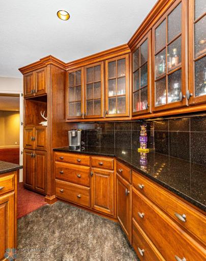 6010 SILVERLEAF Drive S, Fargo, ND 58104