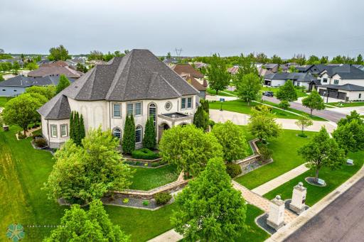 6010 SILVERLEAF Drive S, Fargo, ND 58104