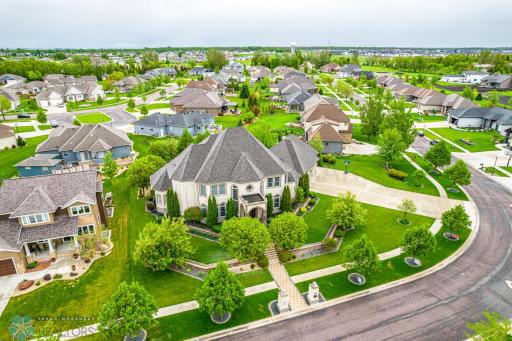 6010 SILVERLEAF Drive S, Fargo, ND 58104