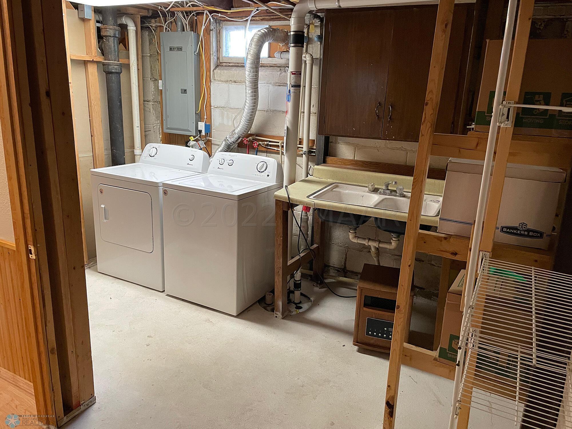Laundry and storage room-washer & dryer