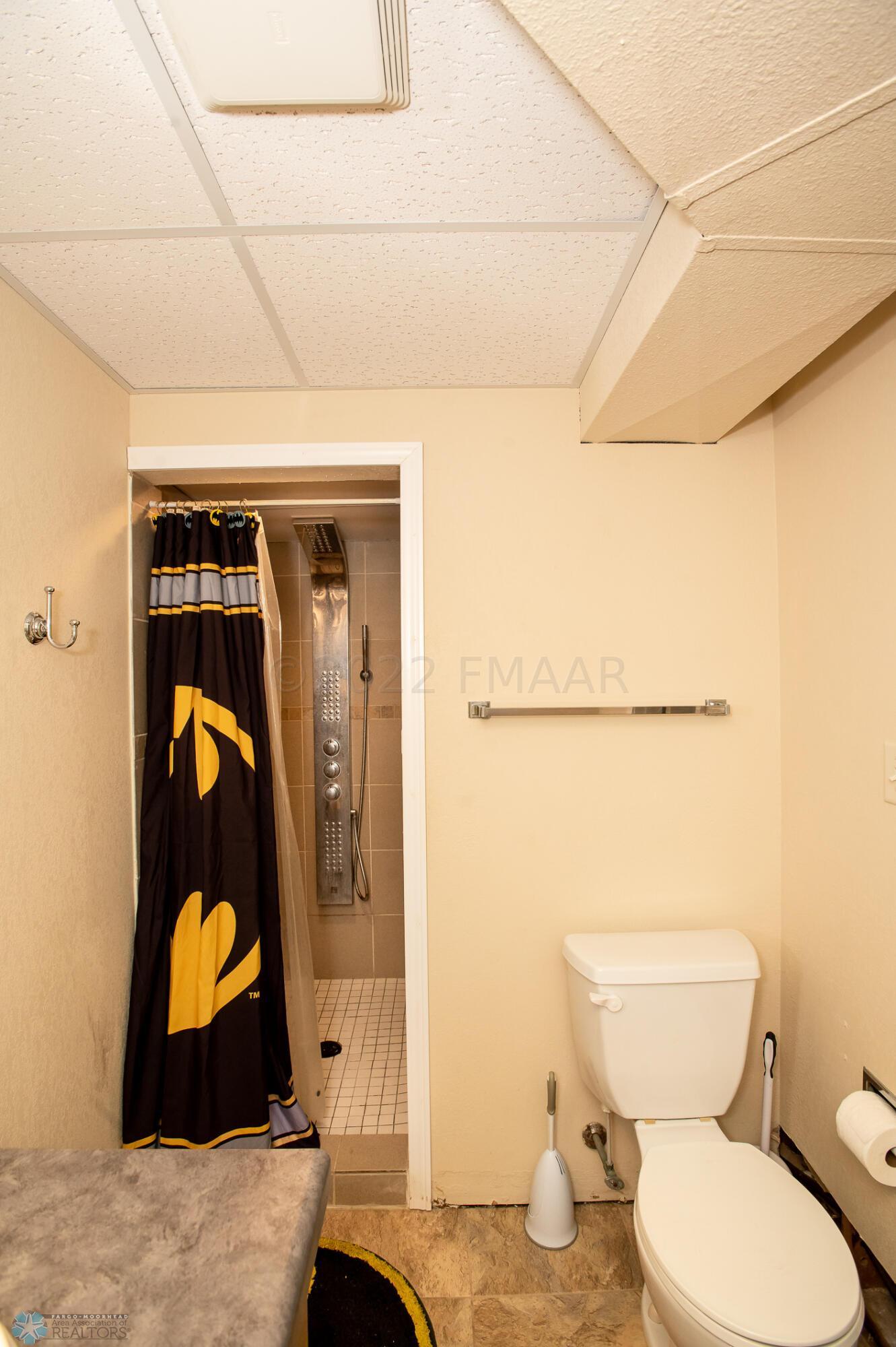 3/4 Bathroom