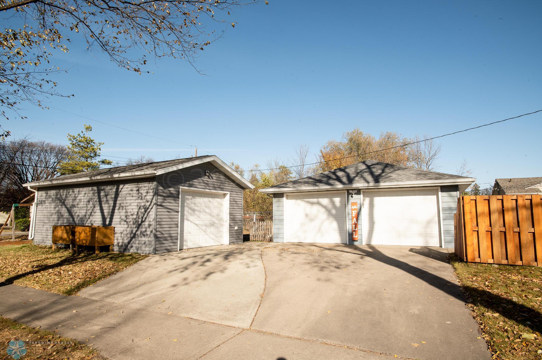 Garage + Wood Shop