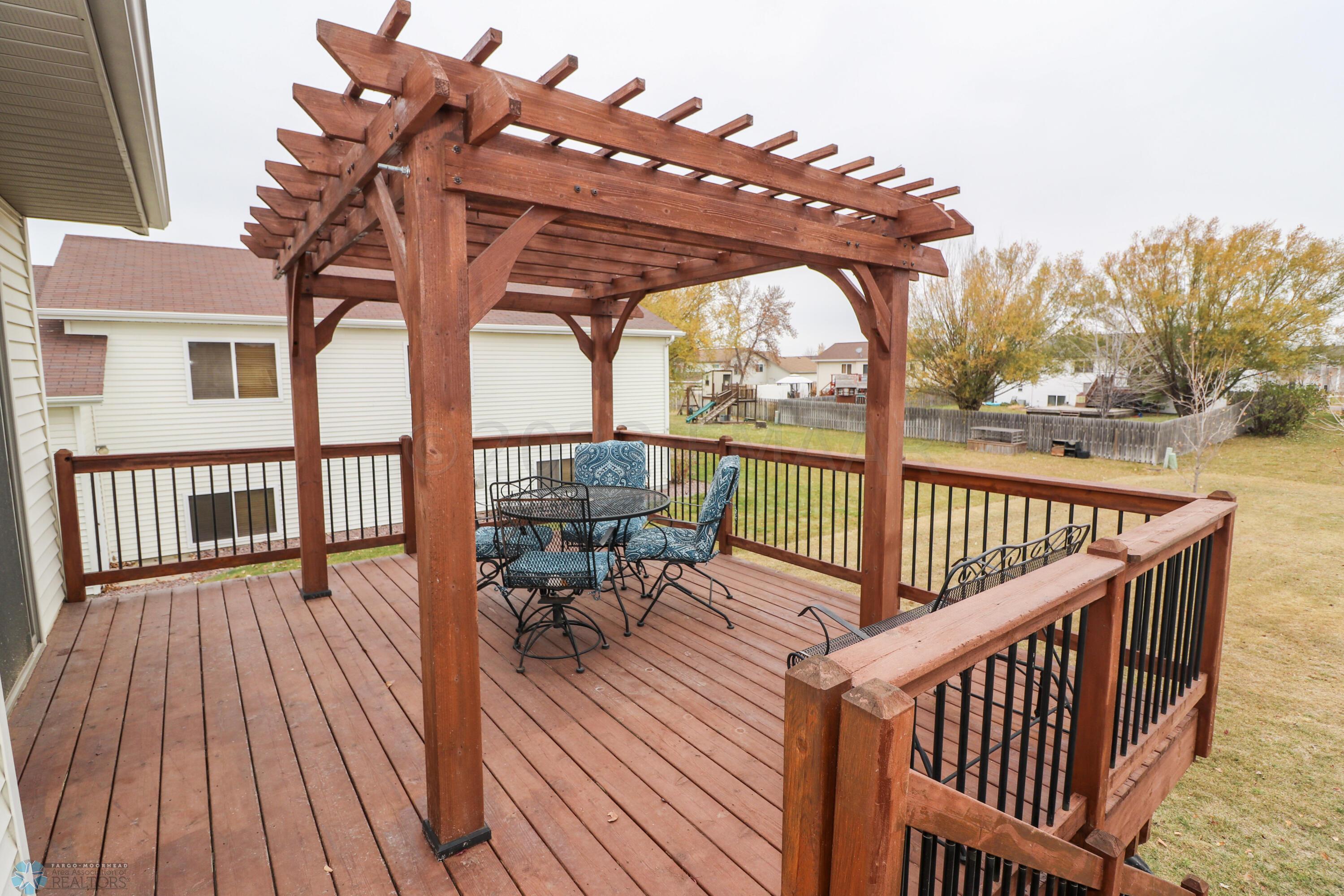 Deck with attached Pergola