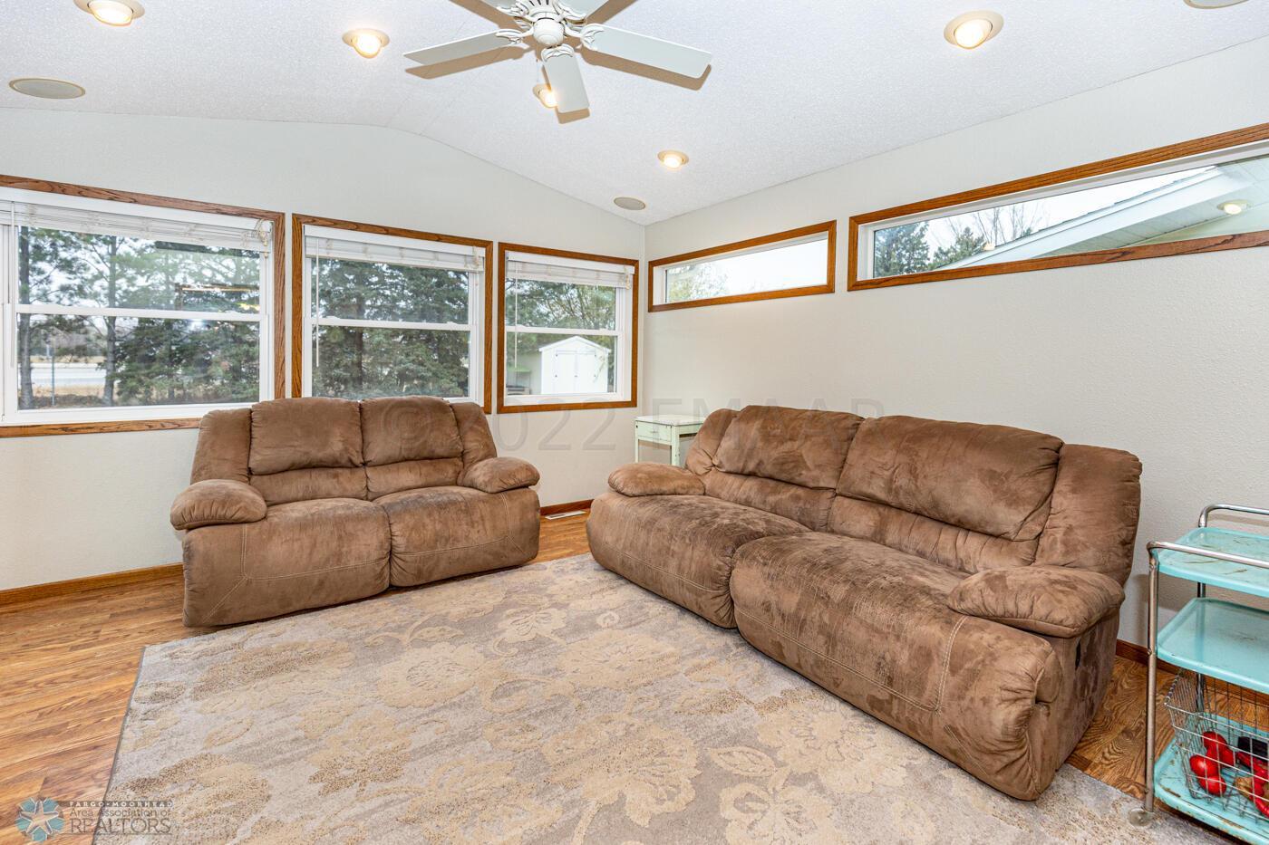 Sunroom/Family Room
