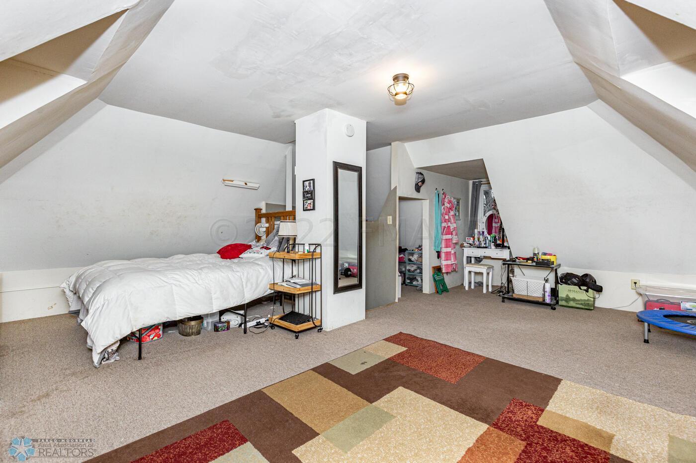 Home-20