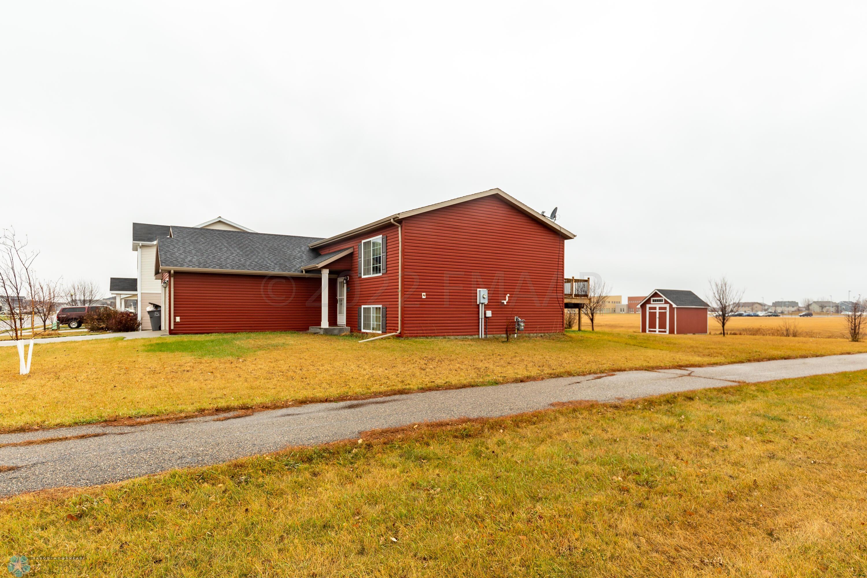 1334 44th Ave S Mhd-6