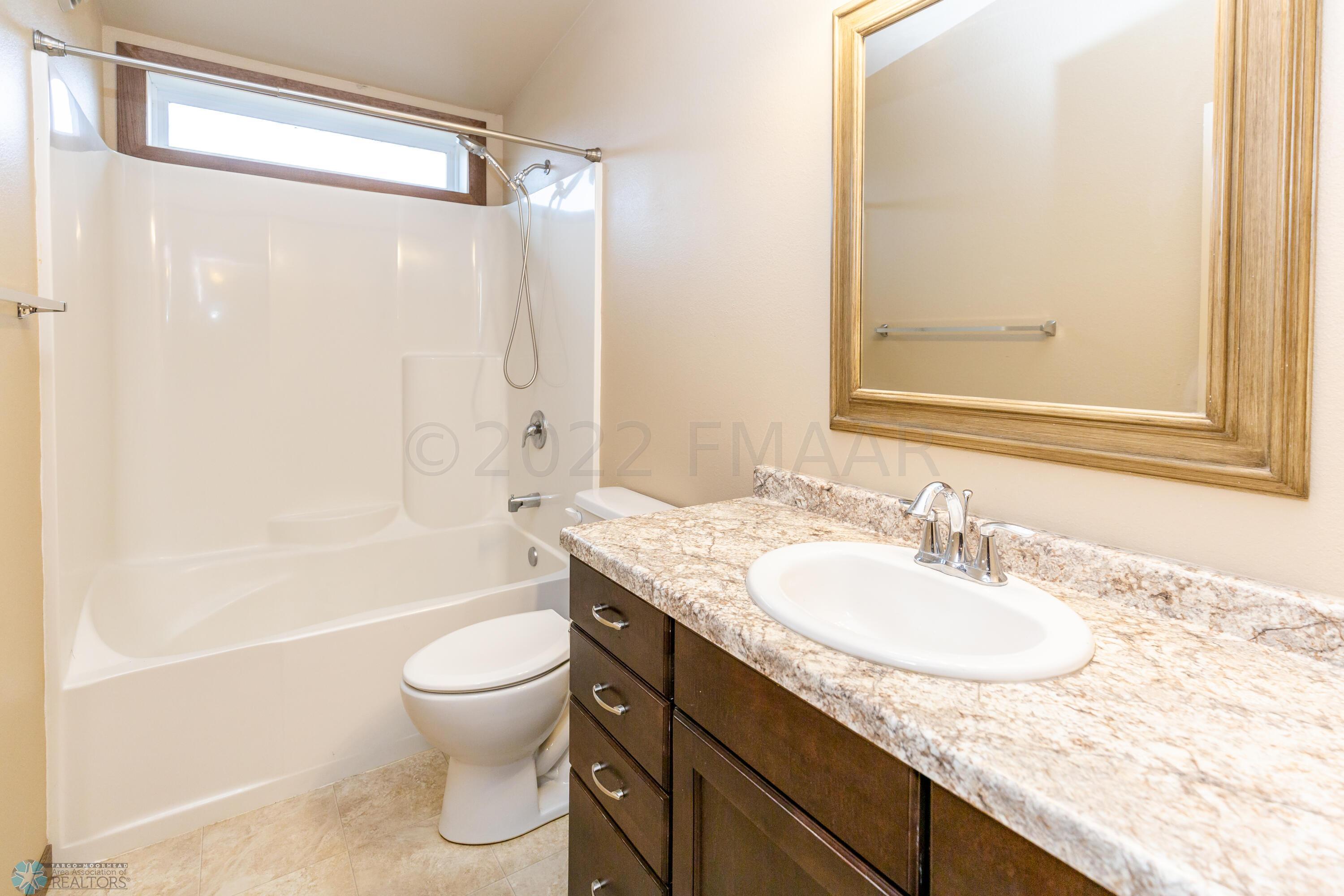 1334 44th Ave S Mhd-37