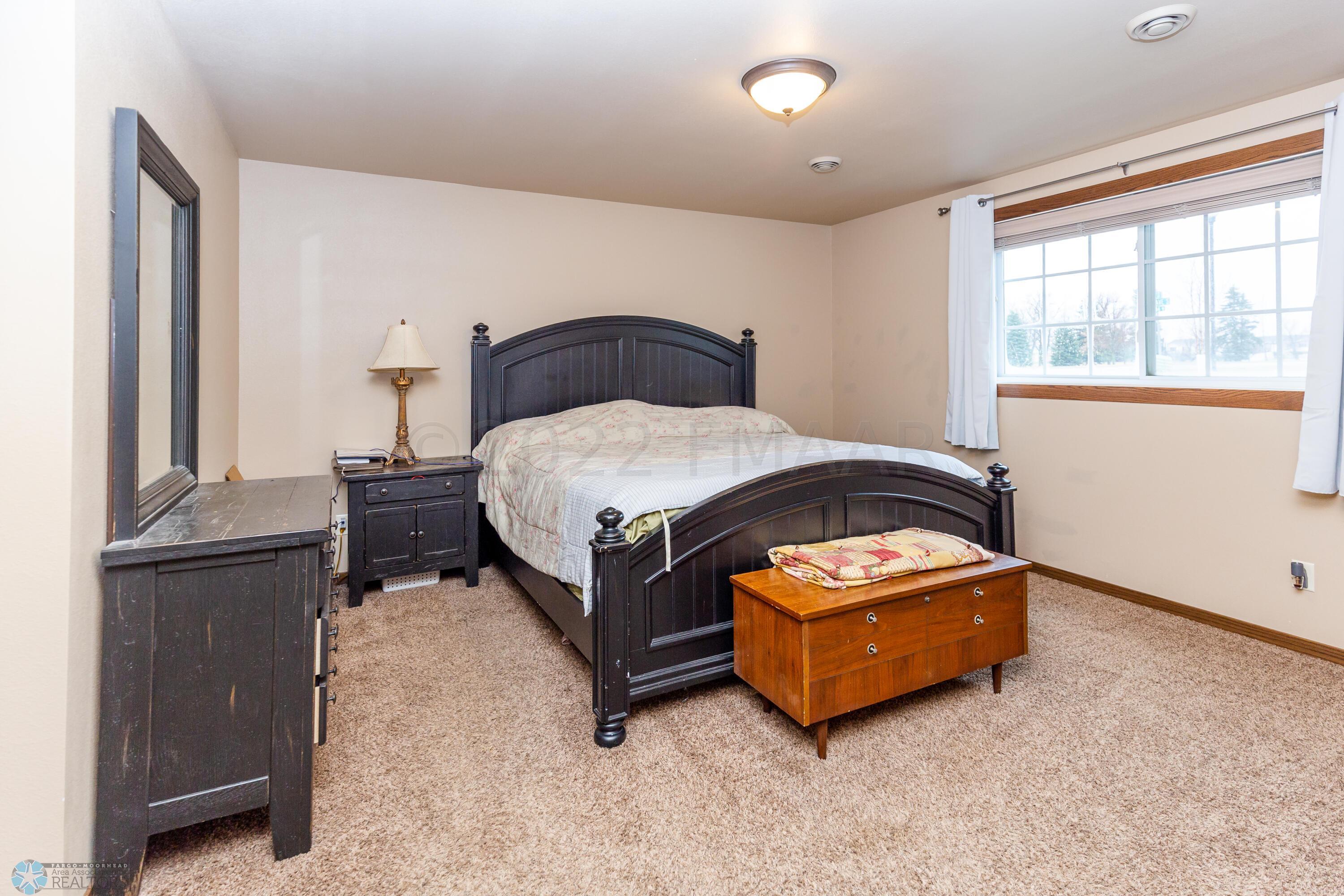 1334 44th Ave S Mhd-20