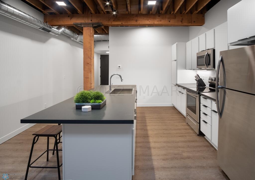Open kitchen