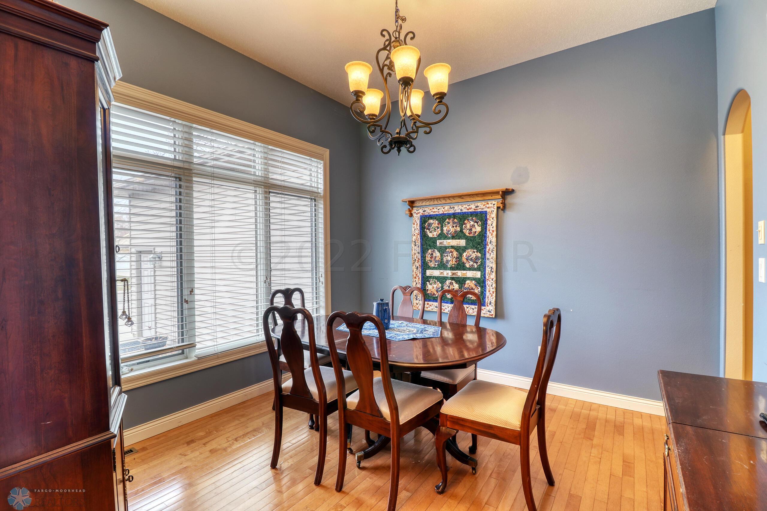 Formal Dining Area1_1