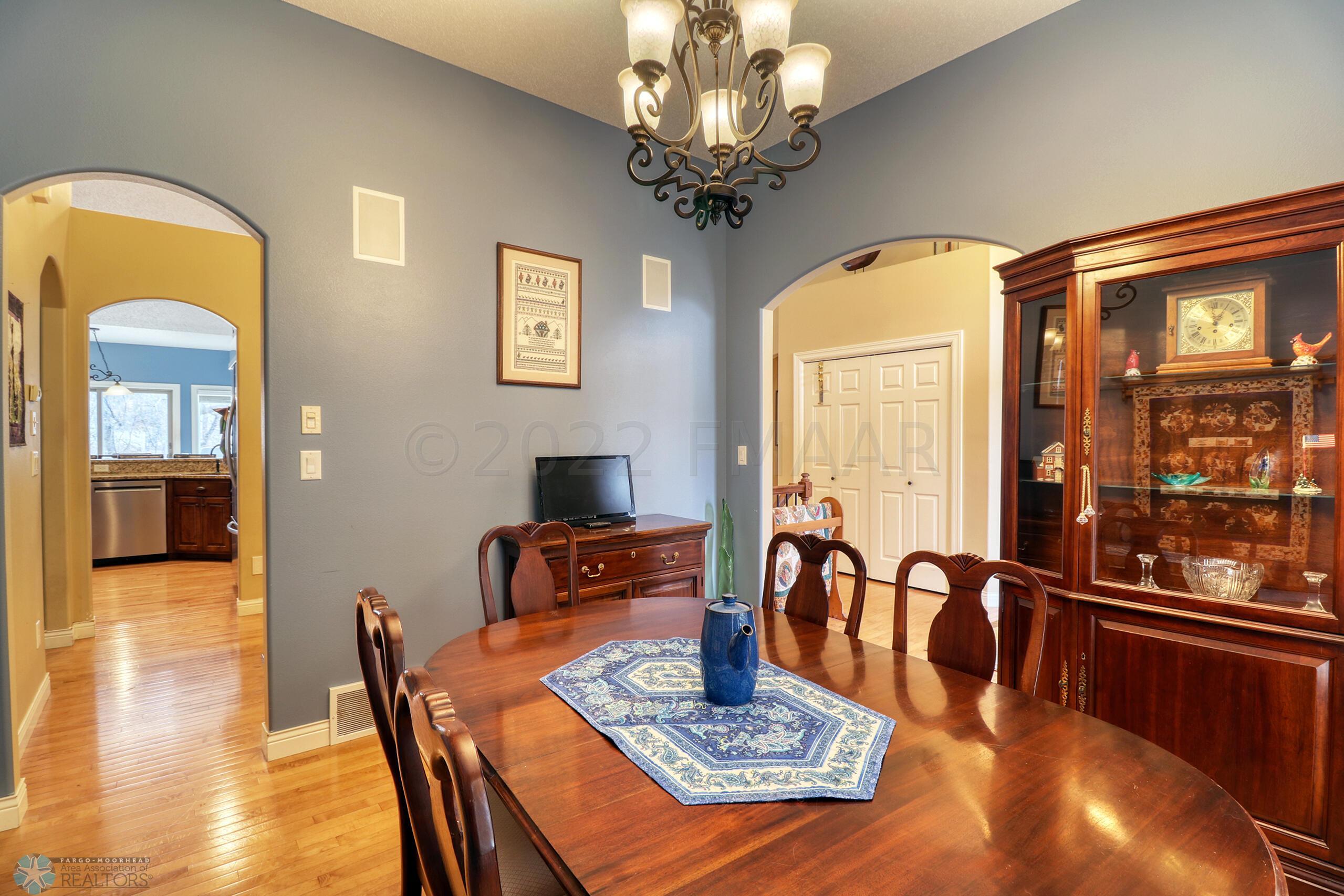 Formal Dining Area1_3