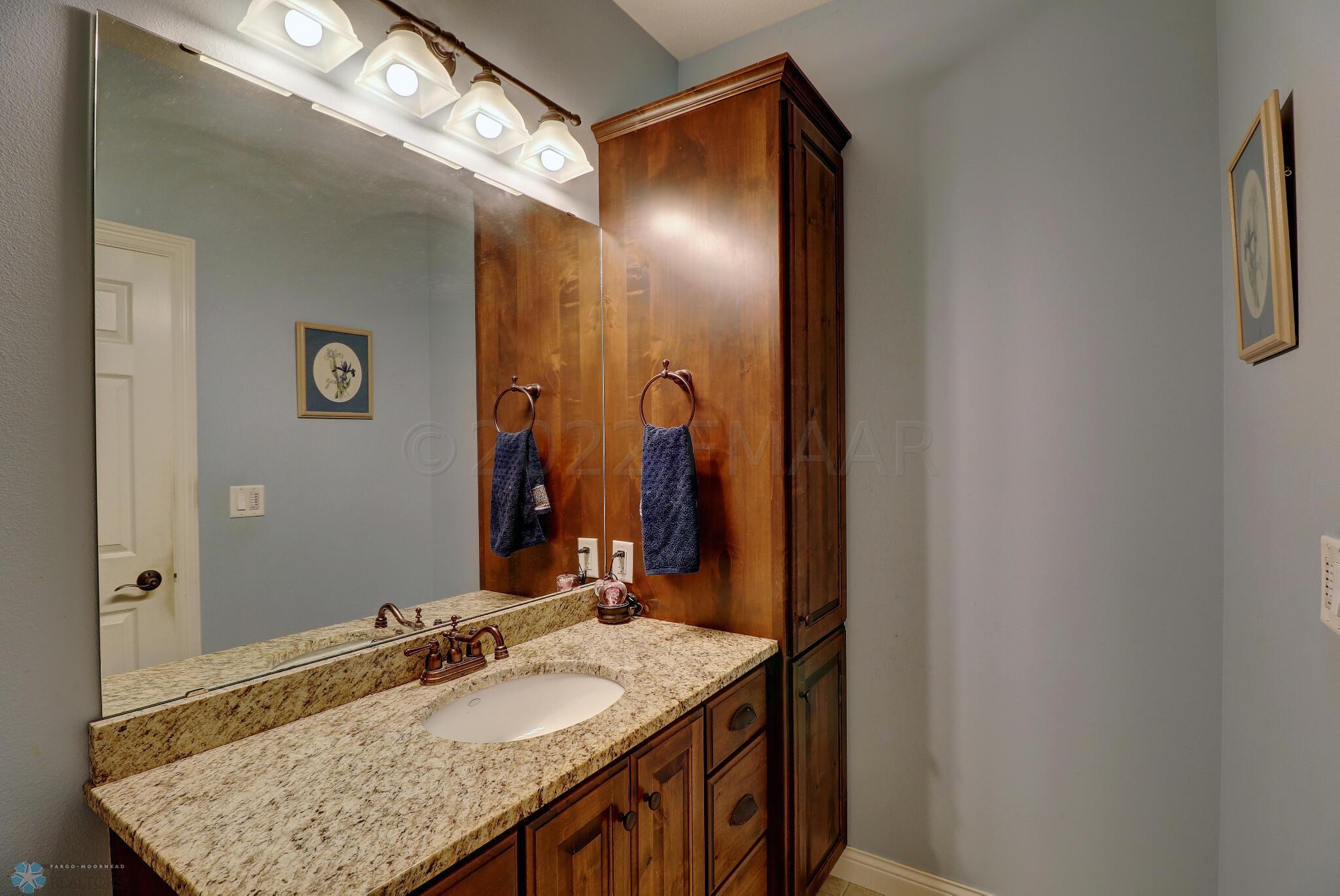 Bathroom1_2