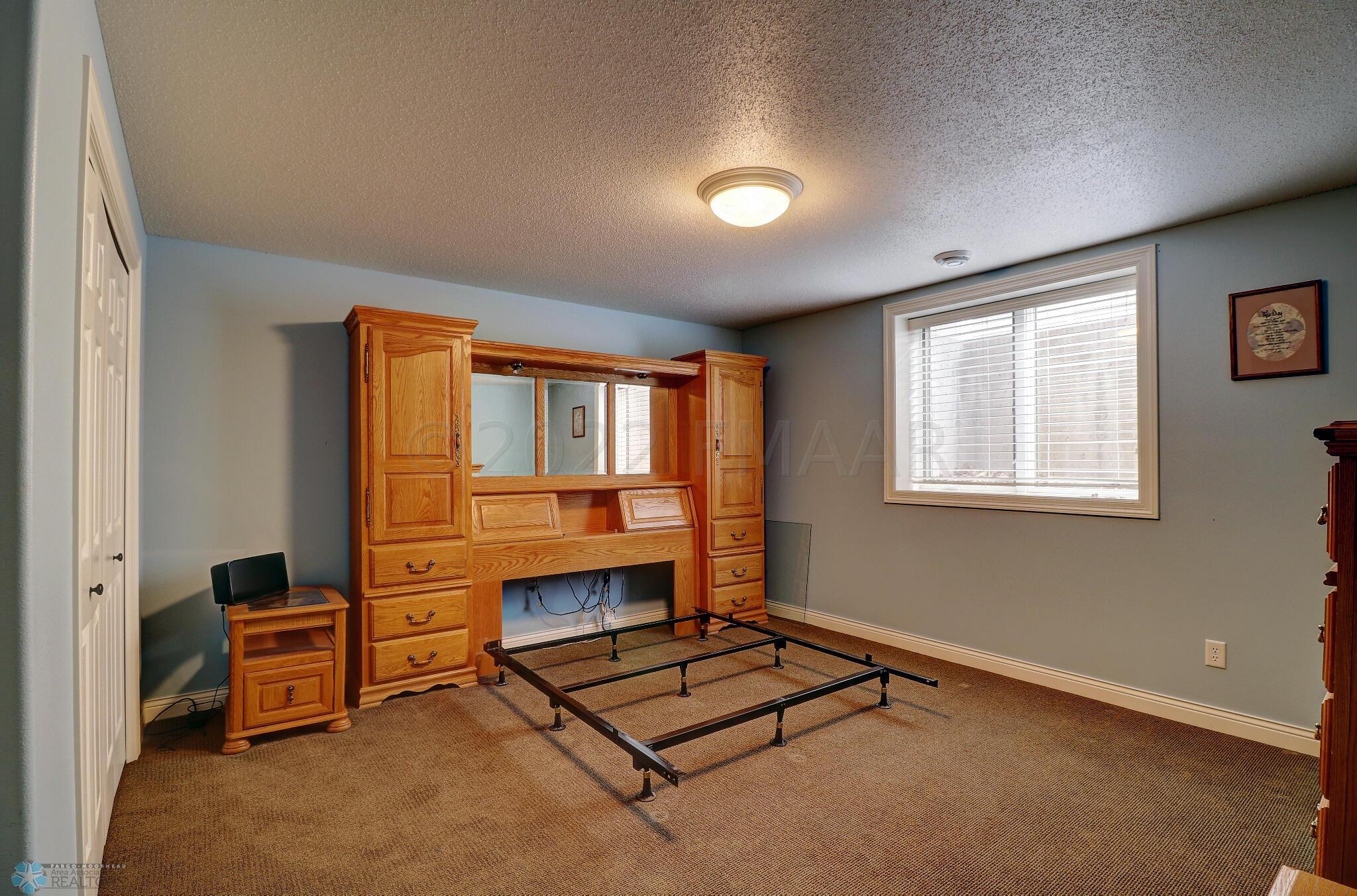 Basement Bedroom1_1