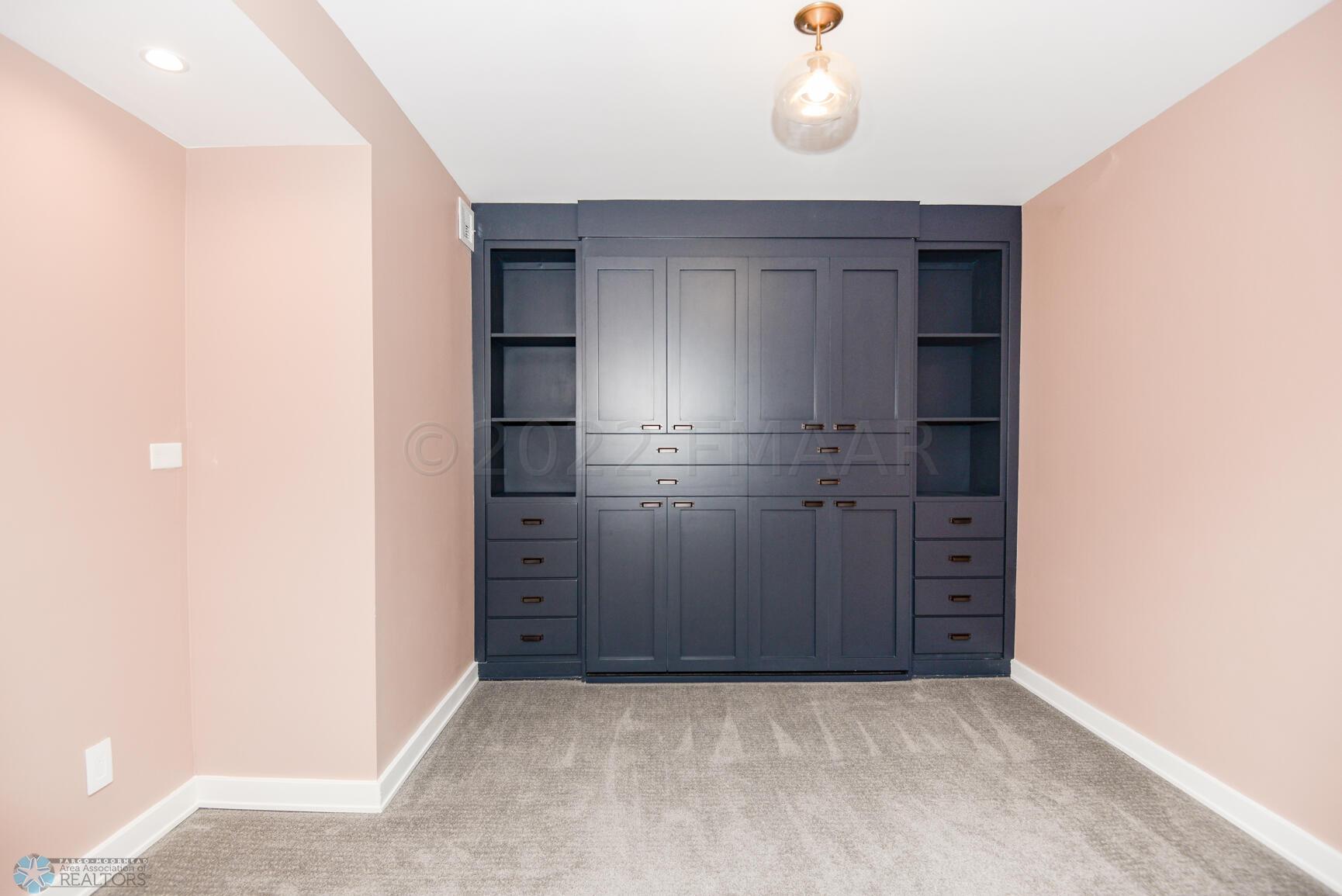Office/Bedroom 2