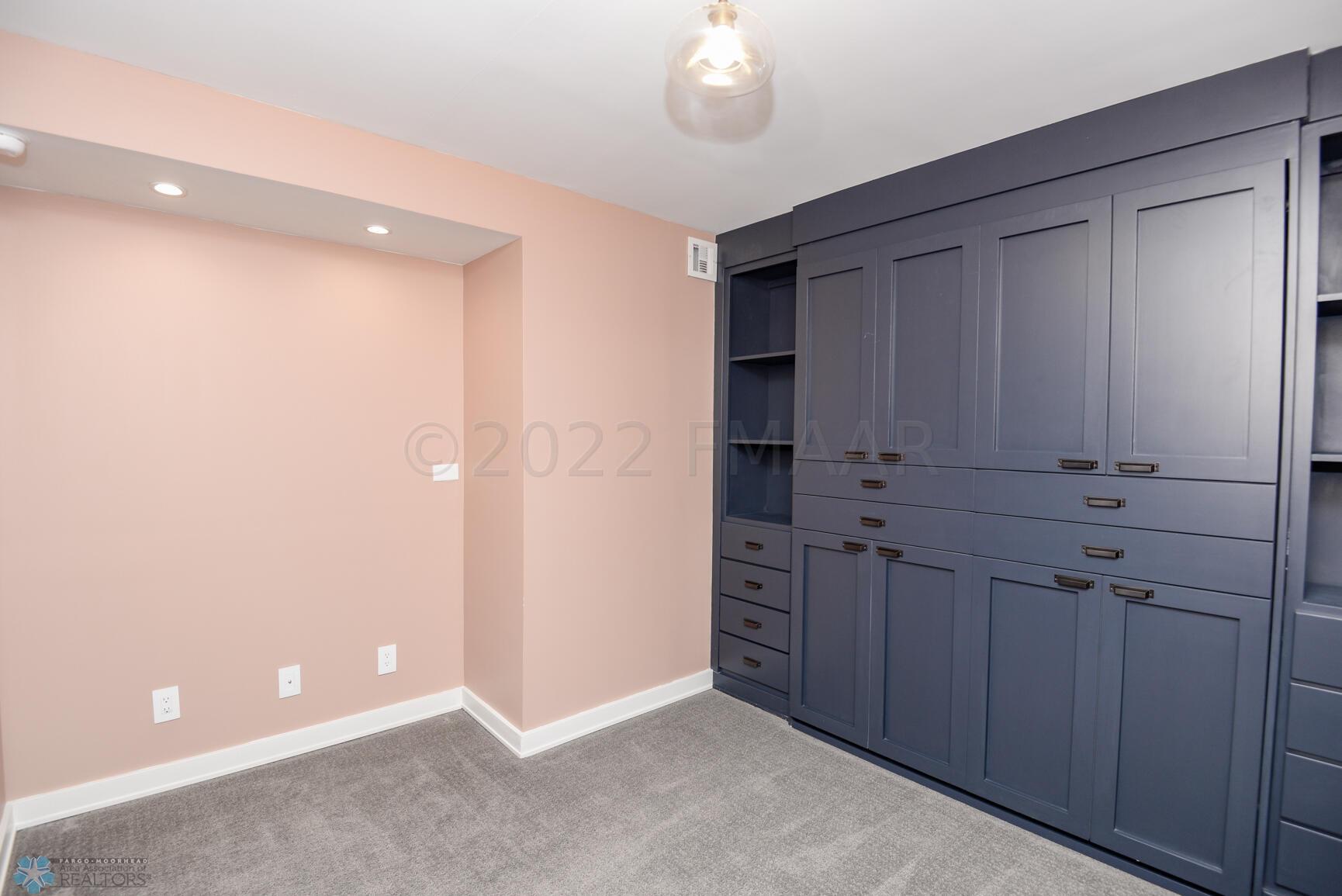 Office/Bedroom 2