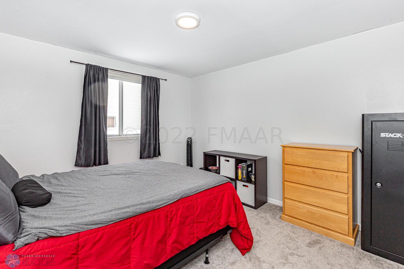 Home-4