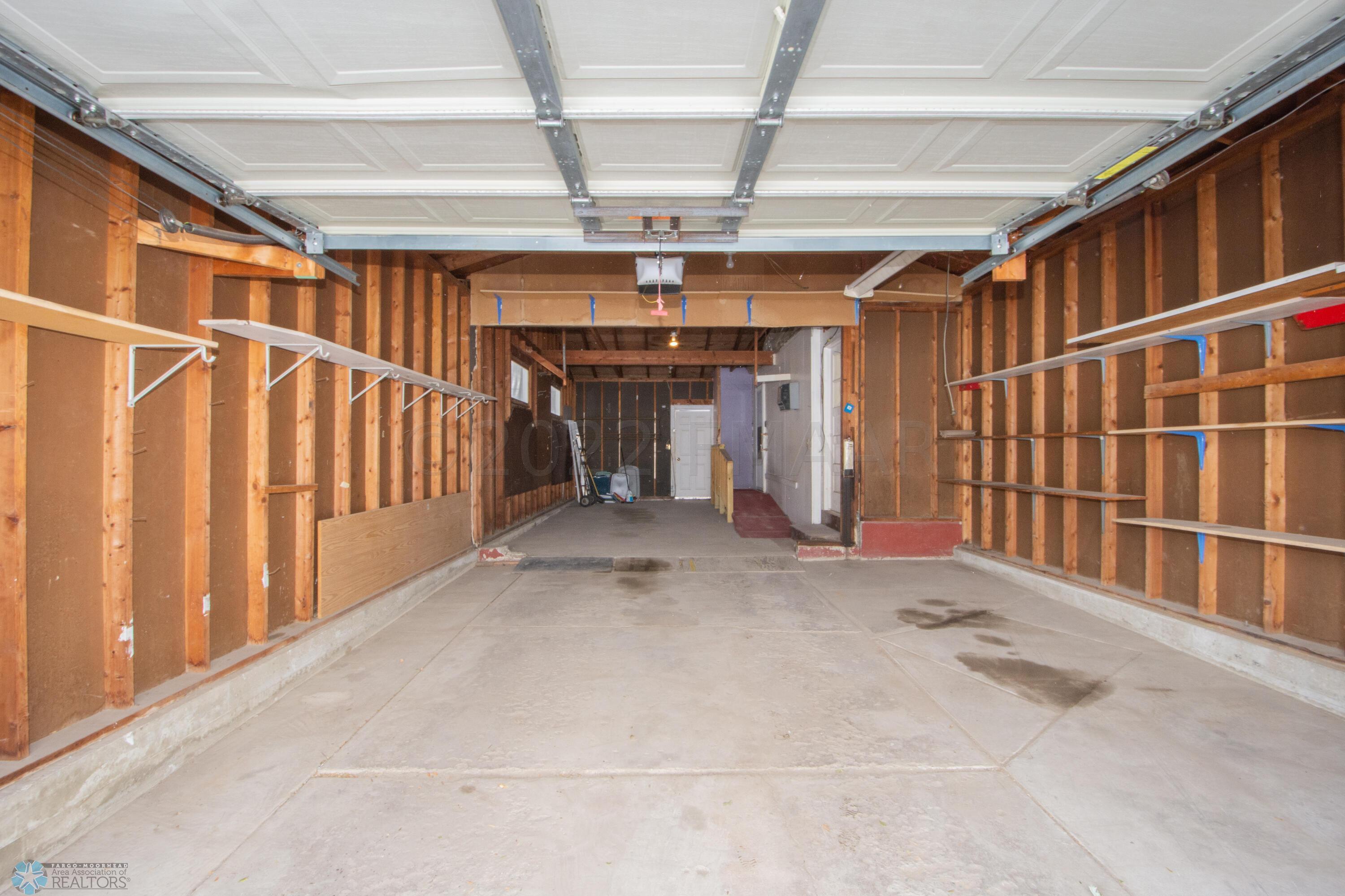 2 Stall Tandem Garage