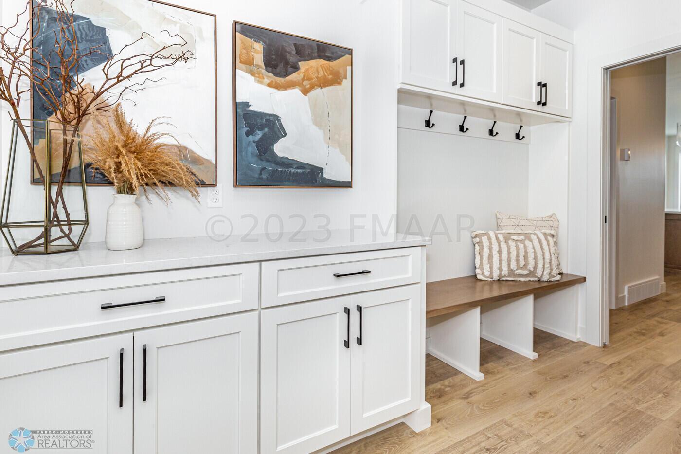 Mud Room Message Center