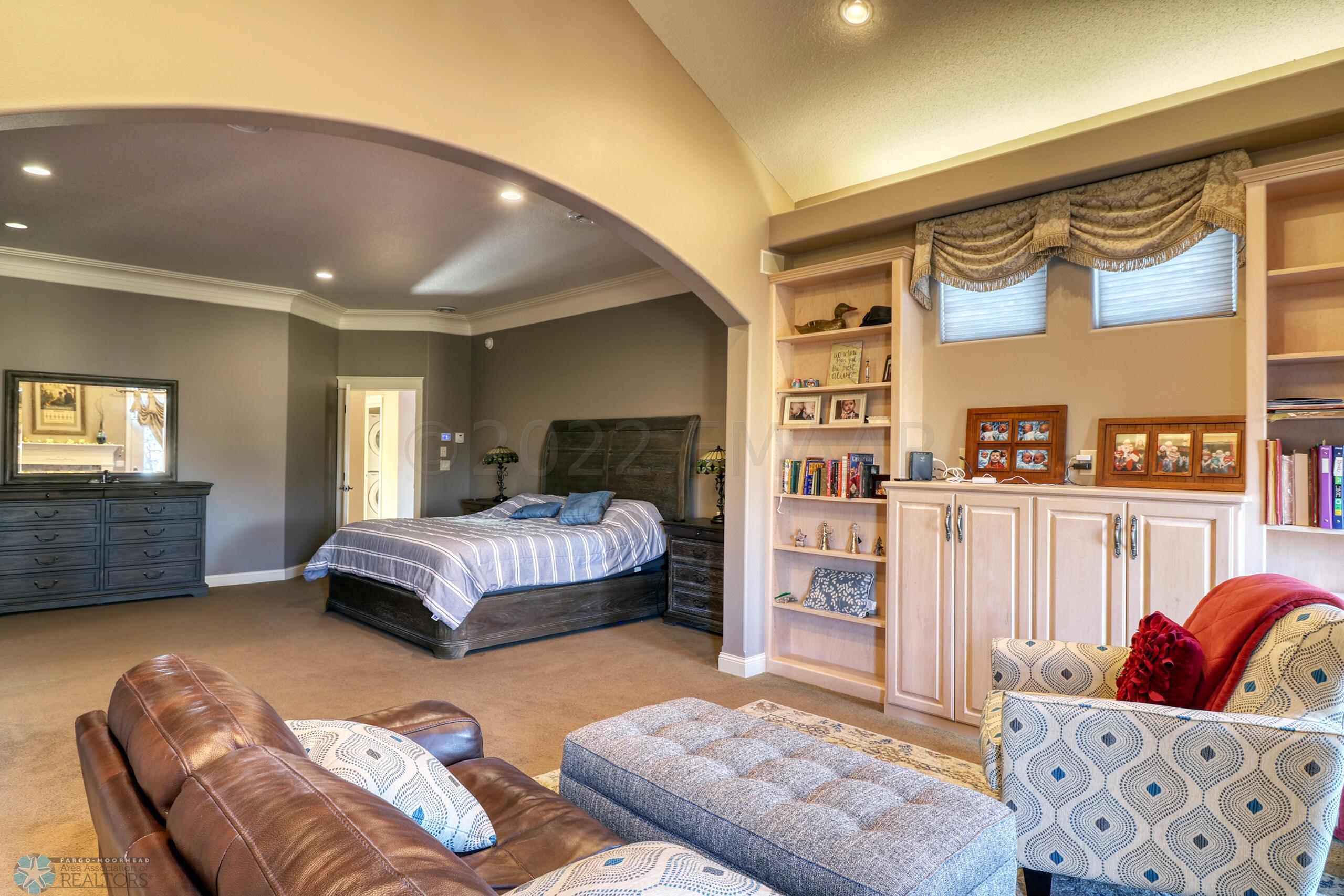 Master Bedroom1_3