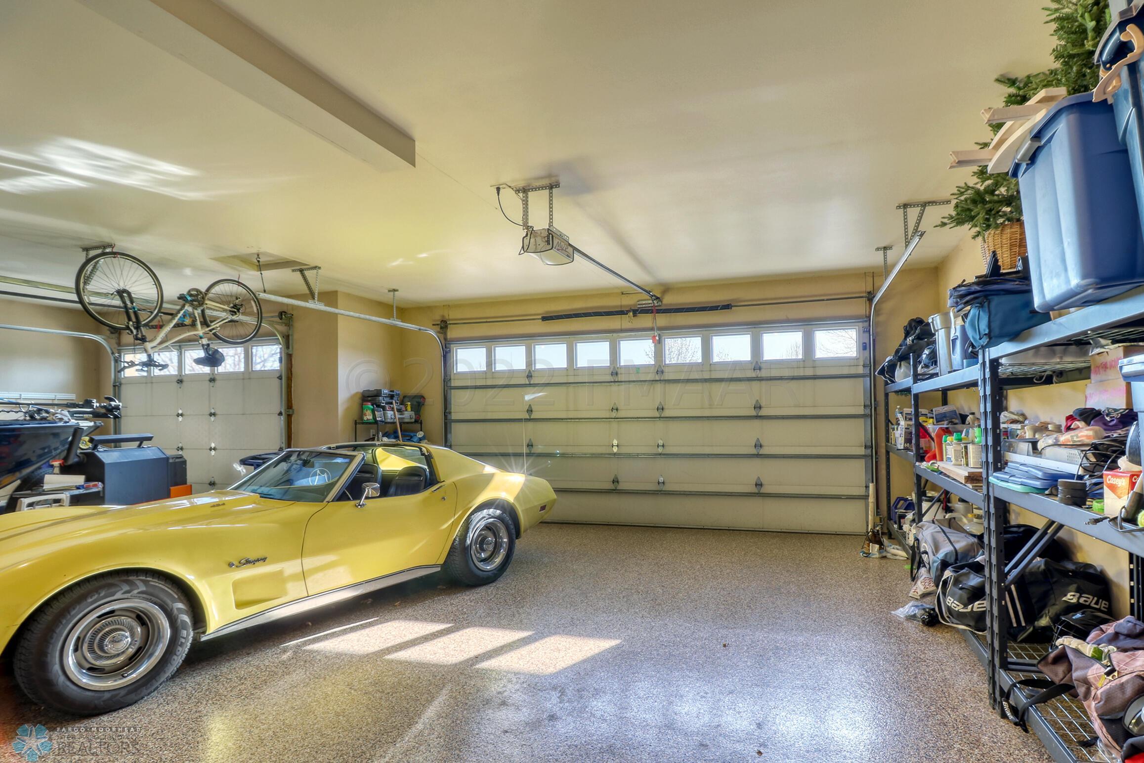 Garage1_0