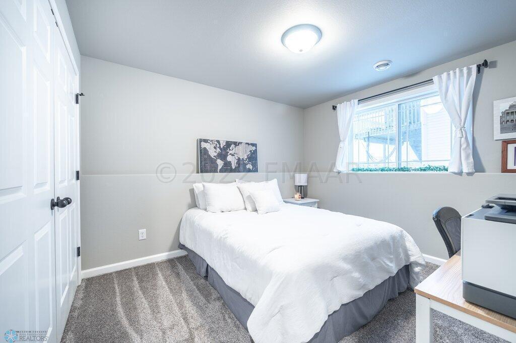 LL Bedroom 3