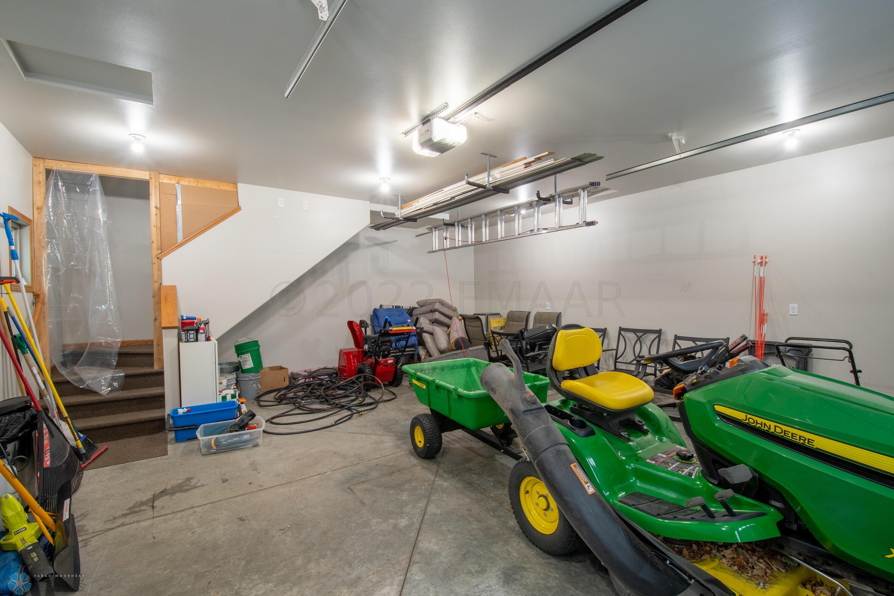 Detached Garage
