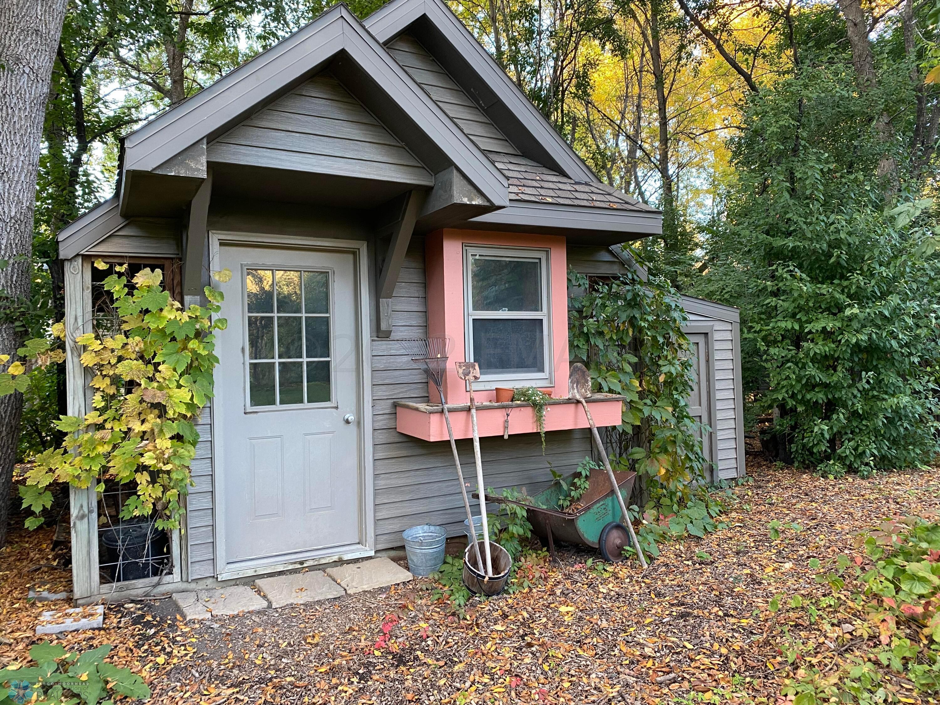 Shed