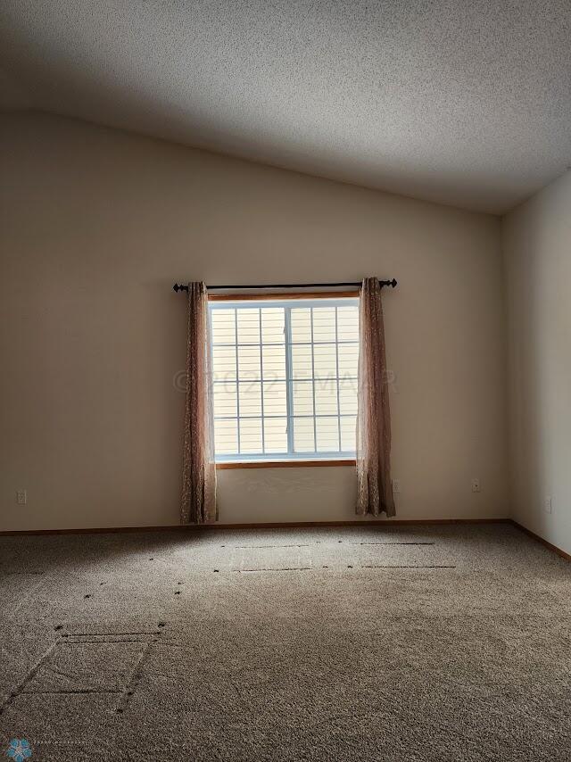 2877 Living room
