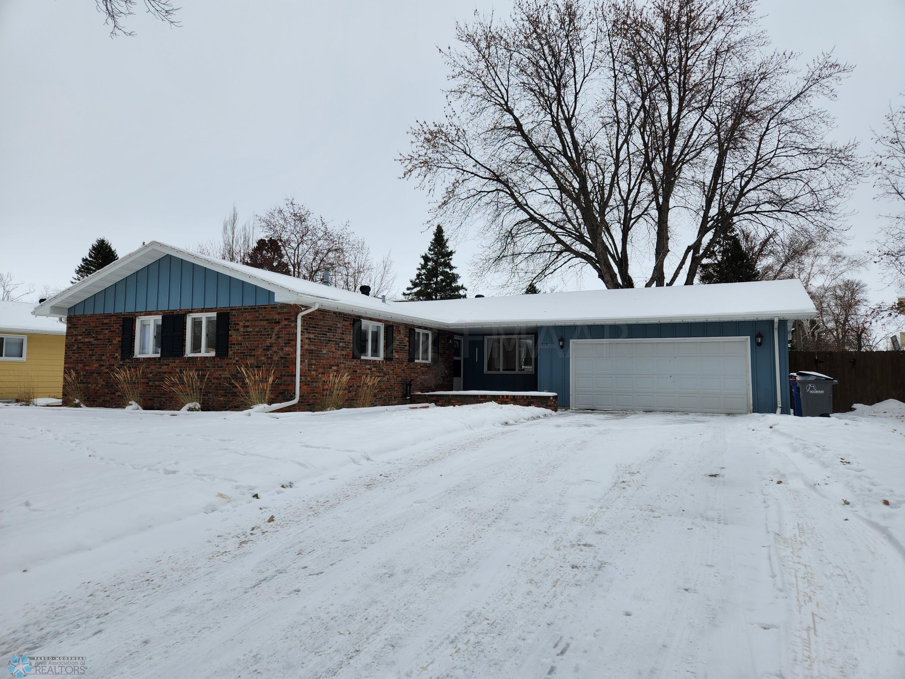 Spacious Rambler in Established Area