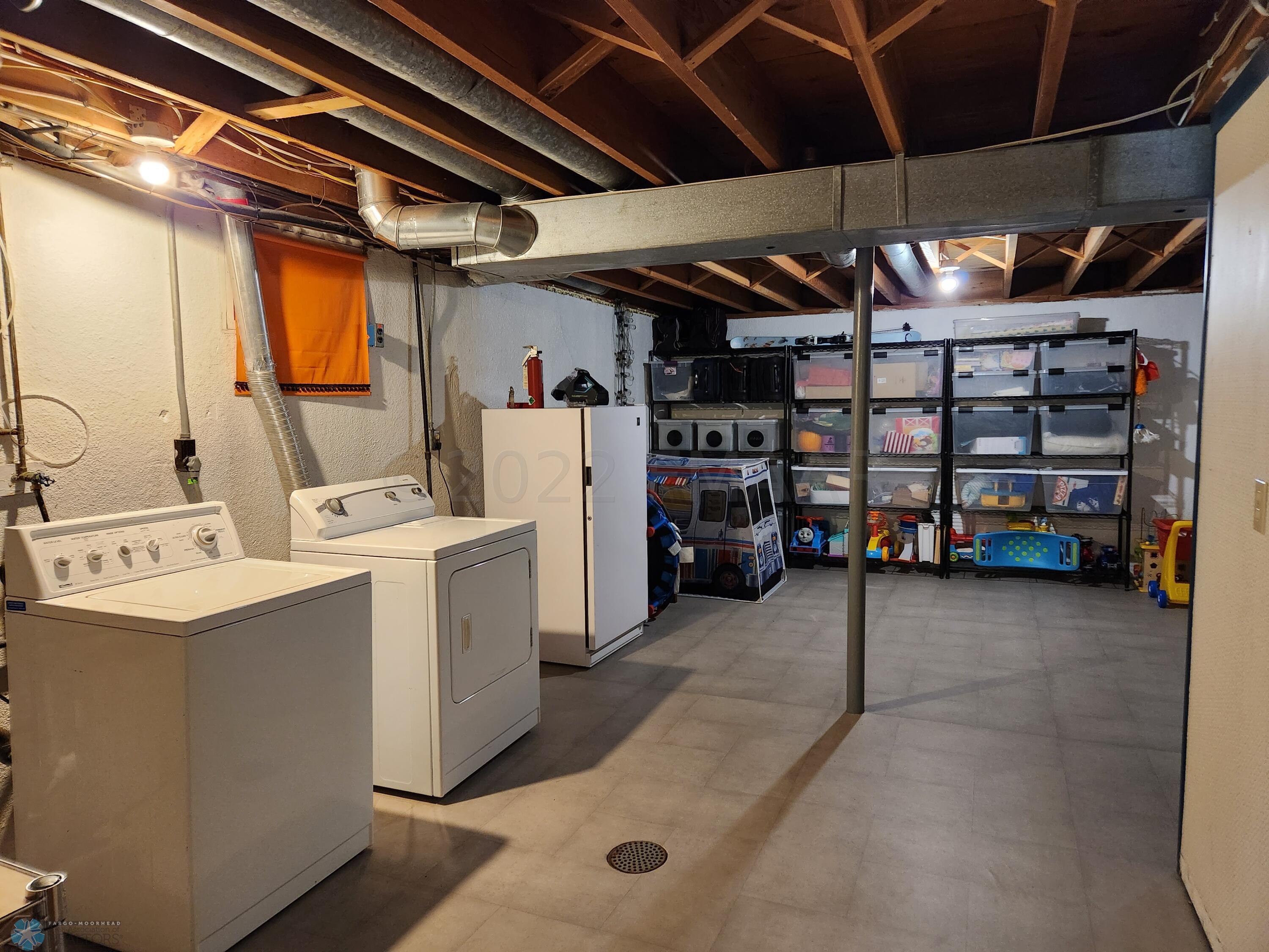 Utility Room w Great Storage