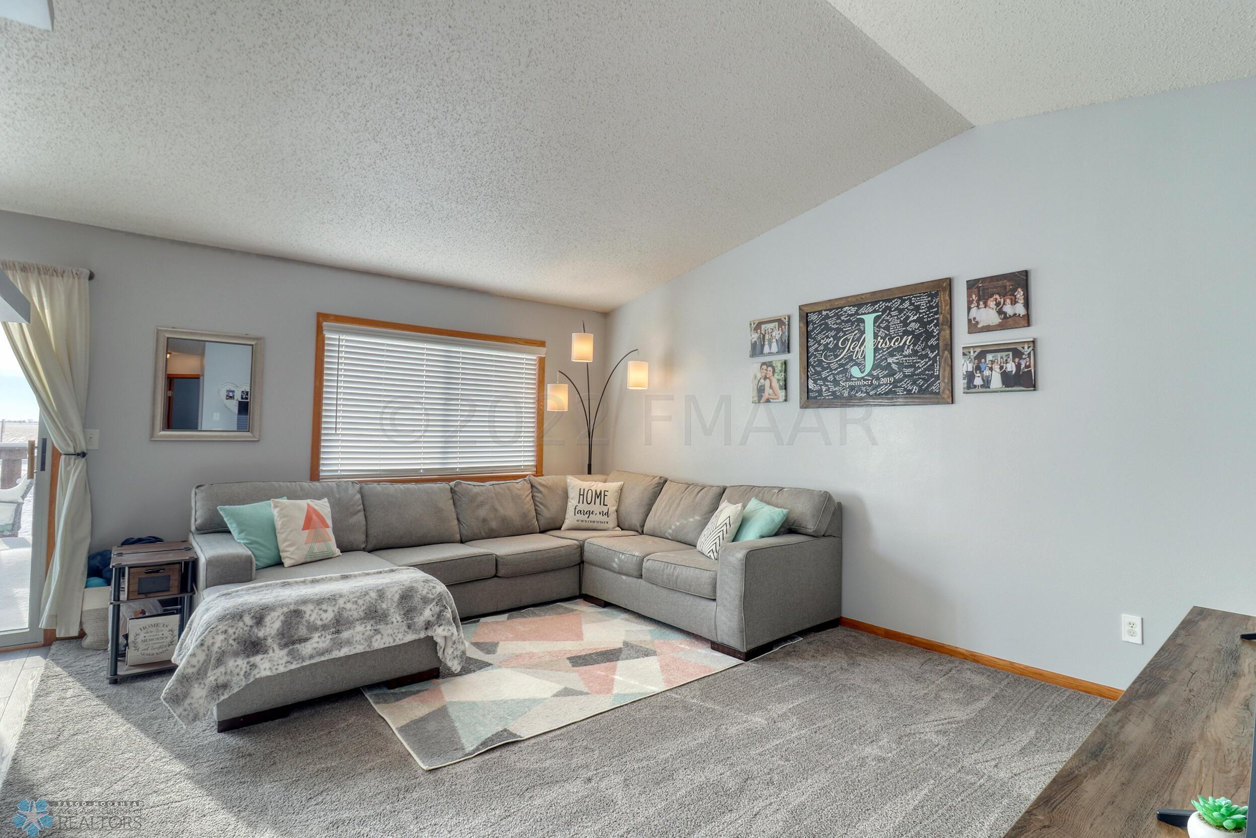 Living Area1_0
