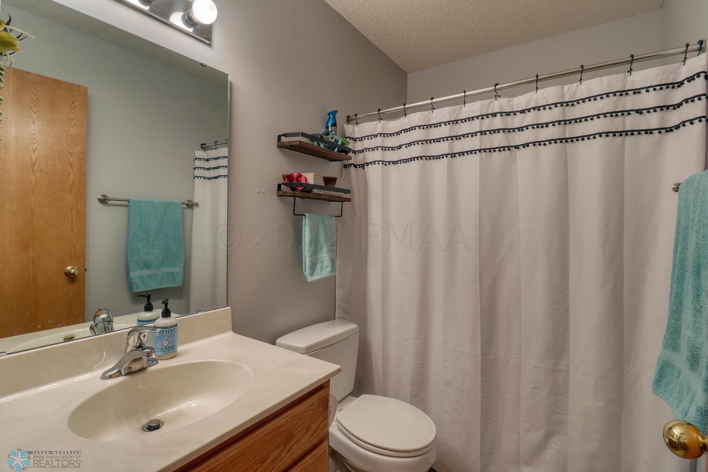 Basement Bathroom1_1