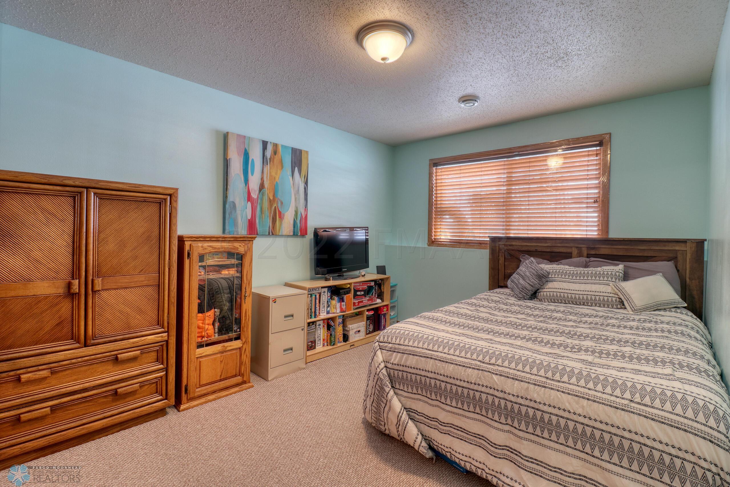 Basement Bedroom2_1