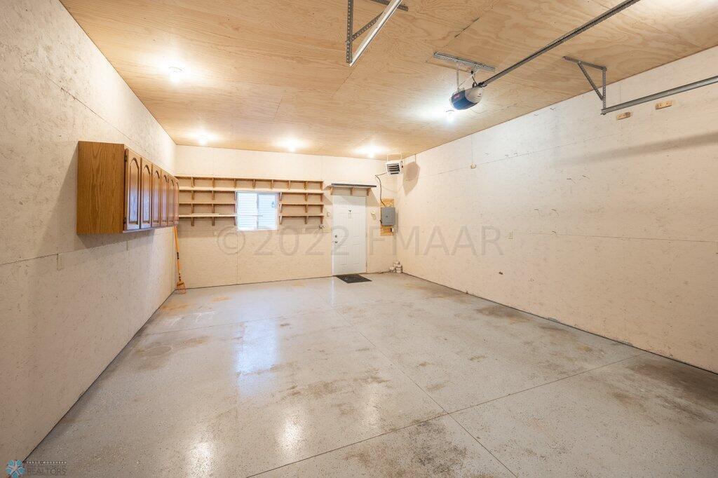 garage