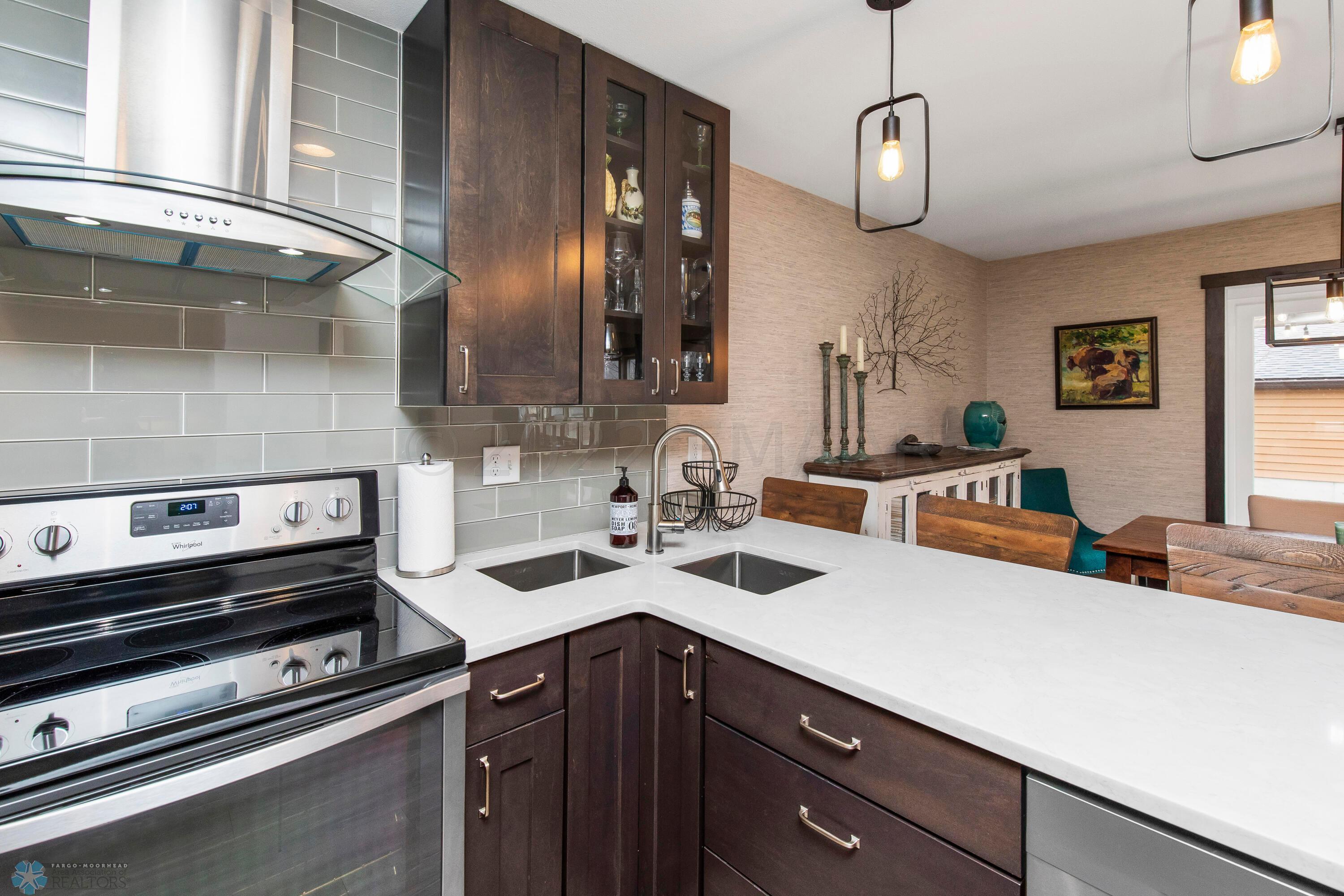 Quartz counter tops