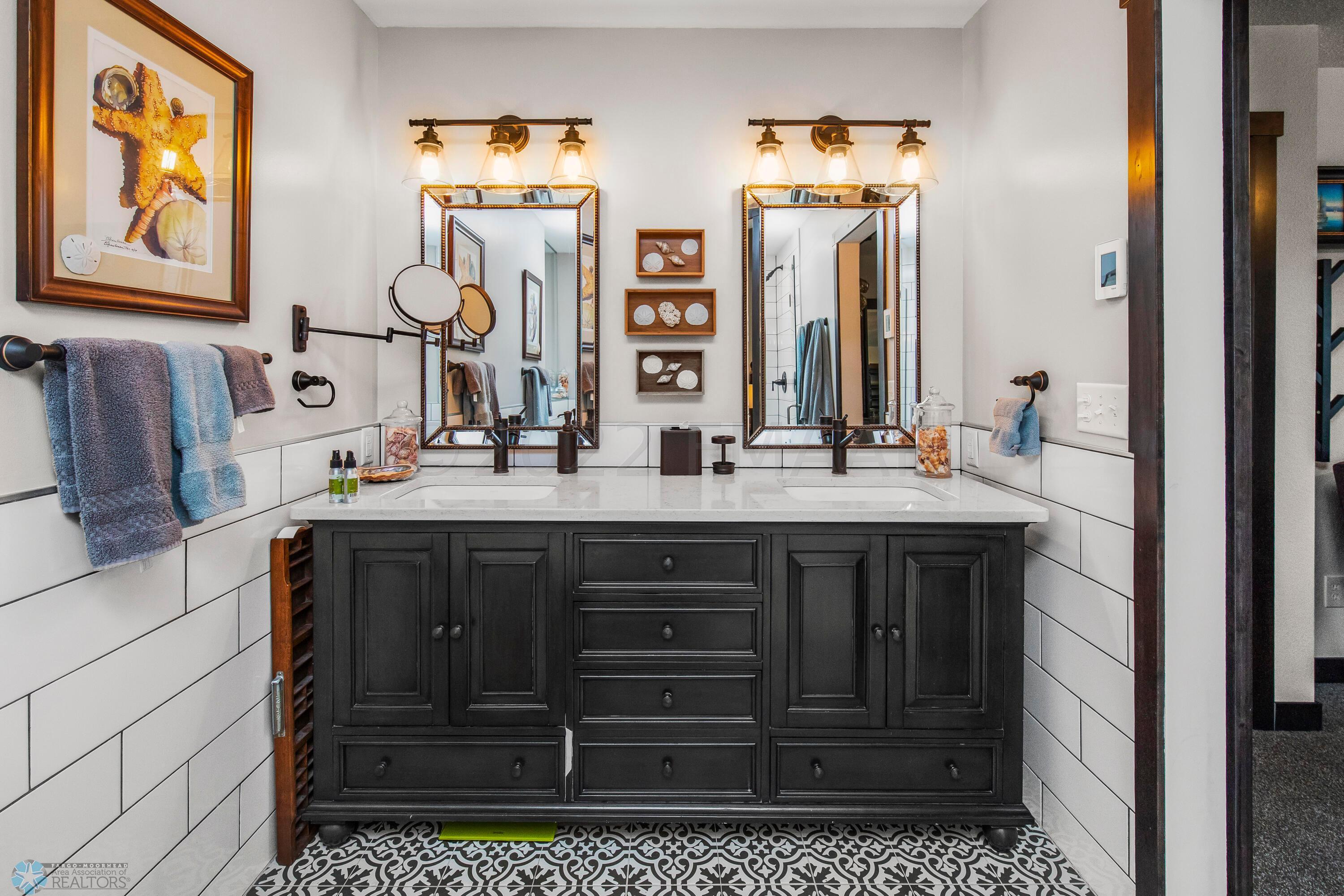 Double vanity