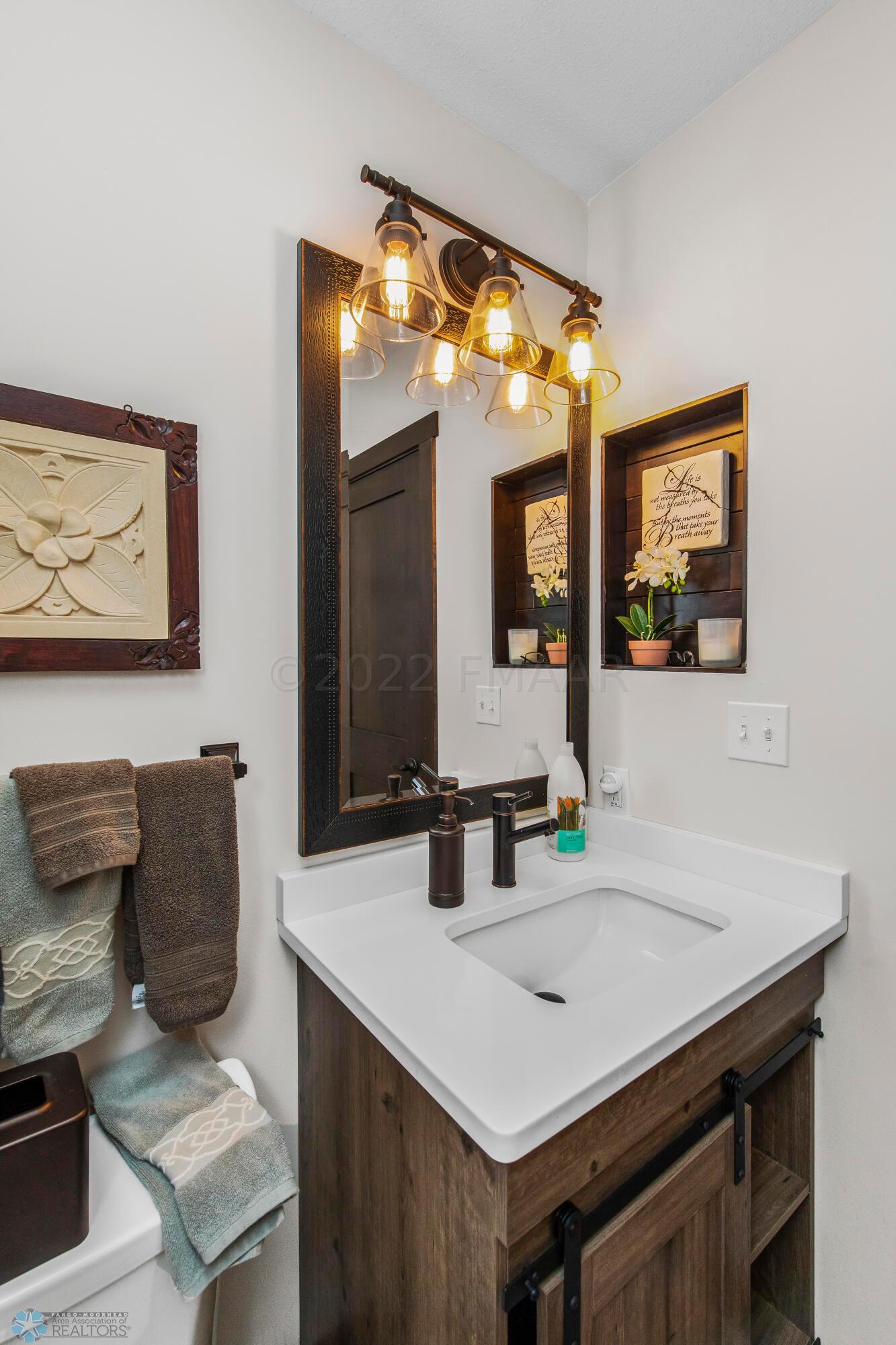2nd floor bathroom