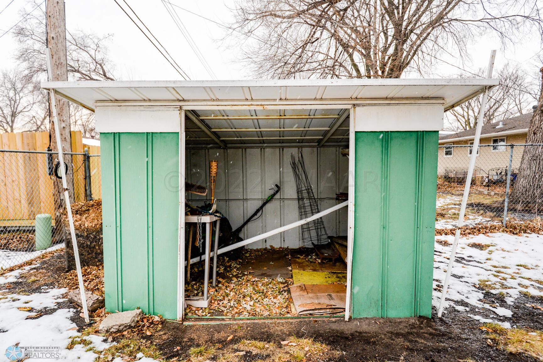 Shed