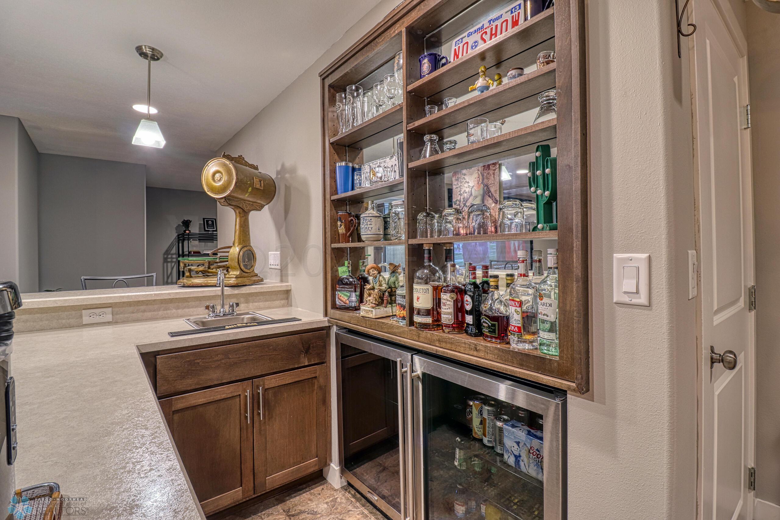 Basement Bar1_3