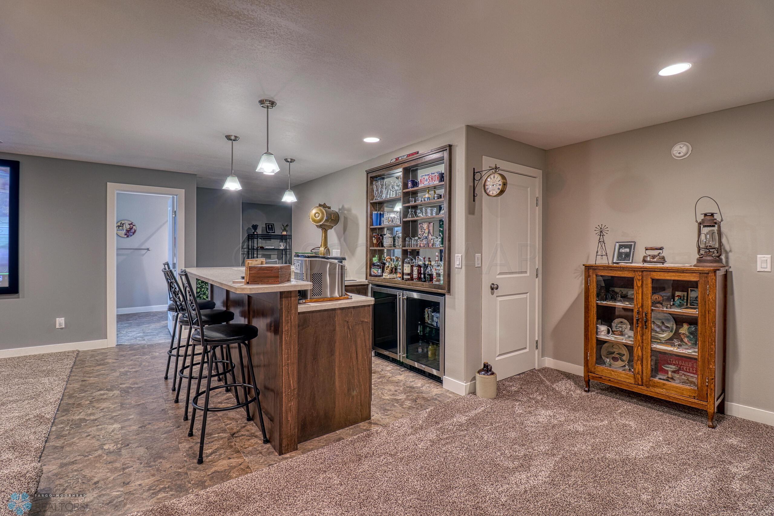 Basement Bar1_1